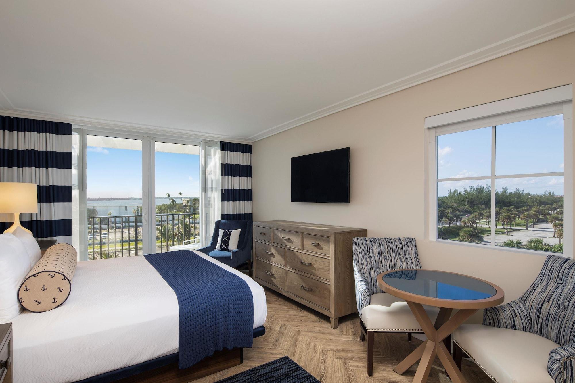 Hutchinson Shores Resort & Spa Дженсън Бийч Екстериор снимка