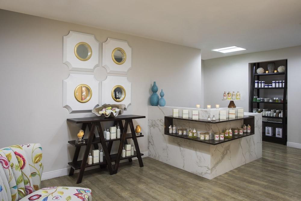 Hutchinson Shores Resort & Spa Дженсън Бийч Екстериор снимка