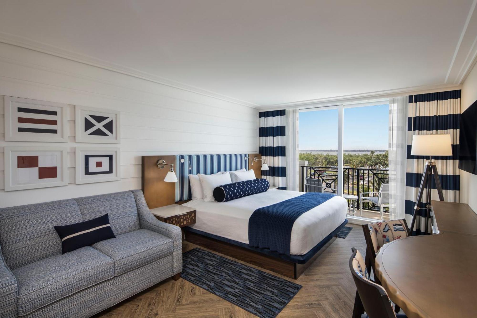 Hutchinson Shores Resort & Spa Дженсън Бийч Екстериор снимка