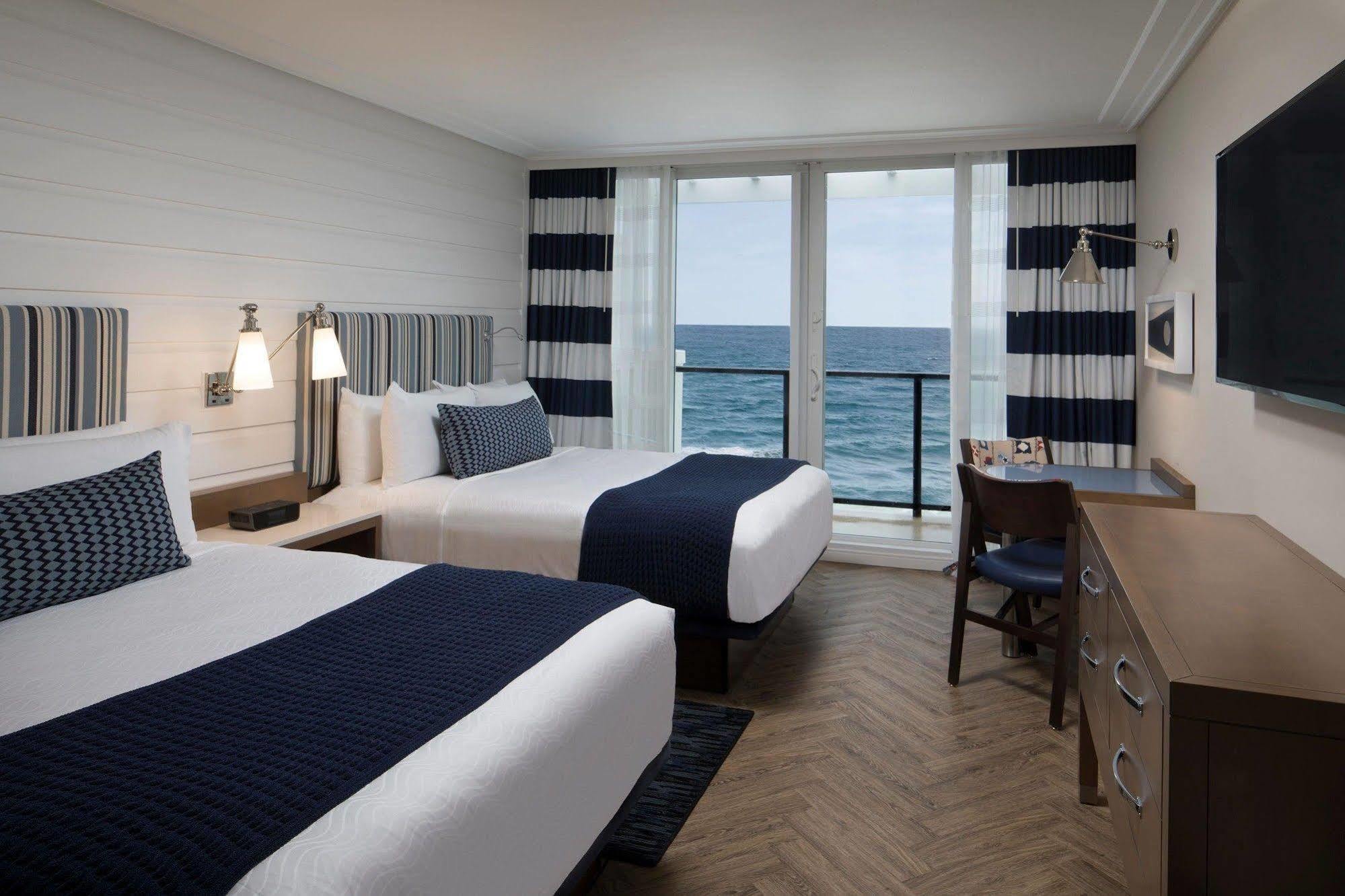 Hutchinson Shores Resort & Spa Дженсън Бийч Екстериор снимка